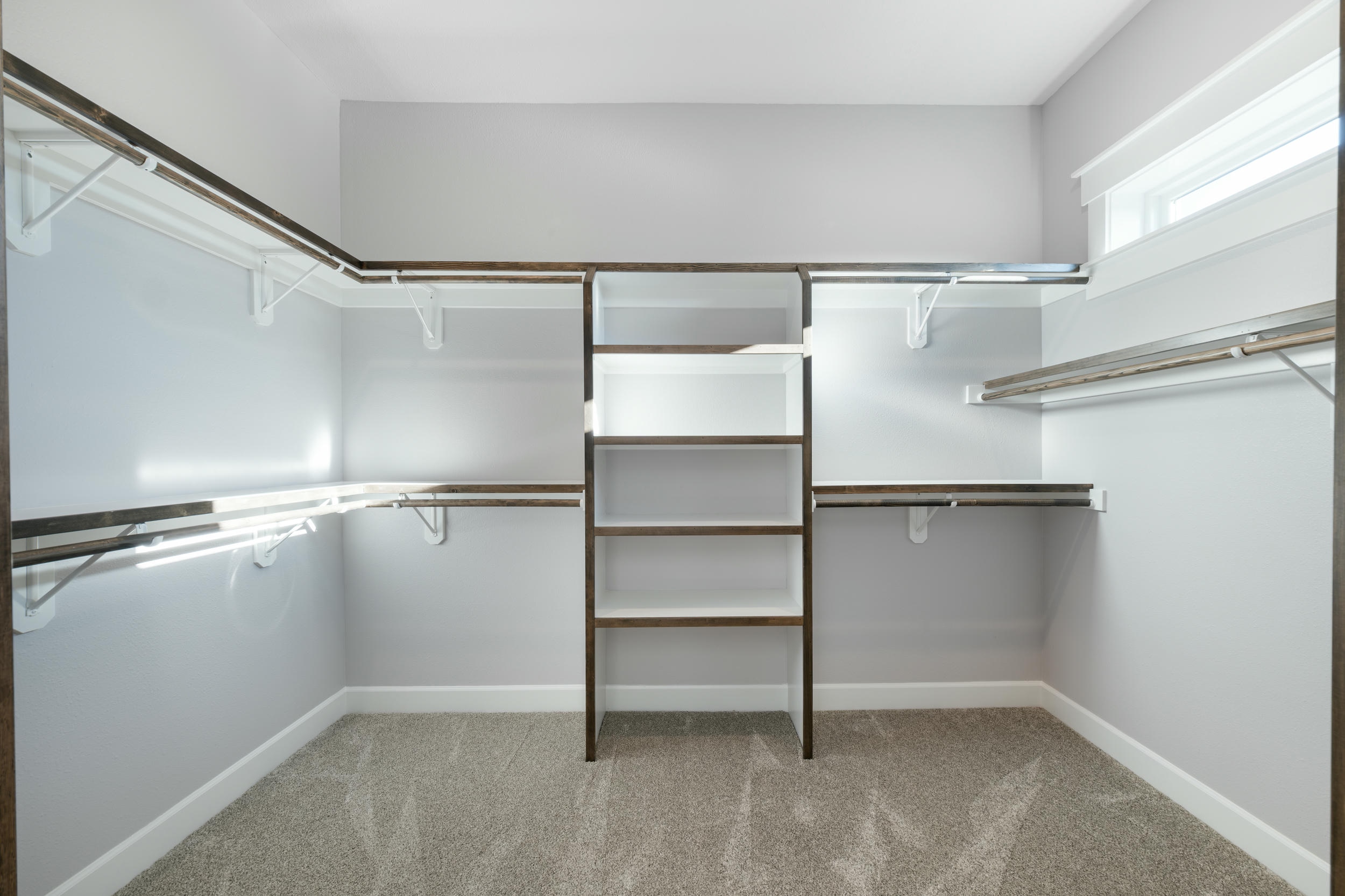 Primary Suite Walk In Closet 1-web-compressed