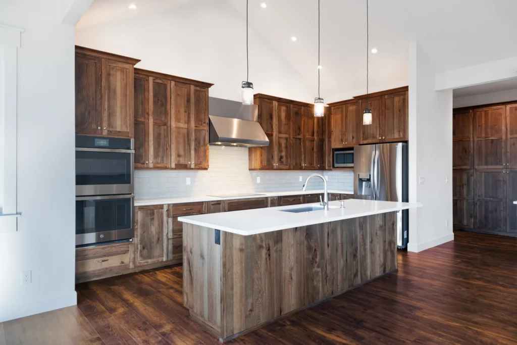 New Construction Home - Red Tail Ridge Modern Rustic Craftsman Styled by Local Pullman Contractors