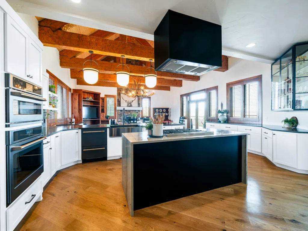 Pullman Full Home Renovation - Modern kitchen with wooden accents. - General contractor in Moscow & Pullman